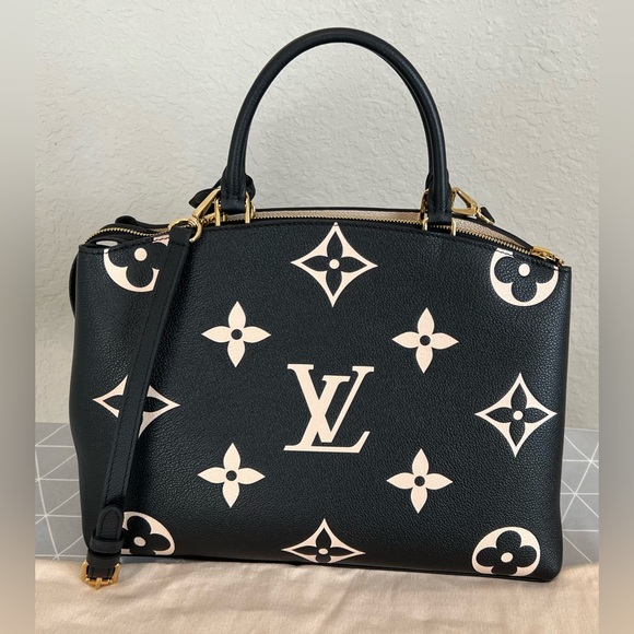 Louis Vuitton Grand Palais Bicolor Monogram Empreinte Black Beige - Picture 2 of 16